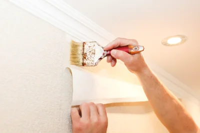 Pose de papier peint à Ménil-Hermei — revêtements muraux et toiles de verre